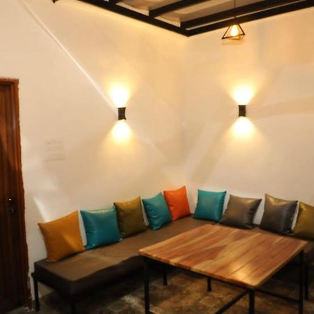 Peacock Hill Homestay ボーパール エクステリア 写真