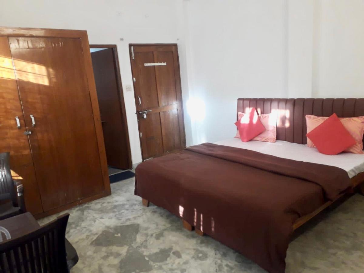 Peacock Hill Homestay ボーパール エクステリア 写真