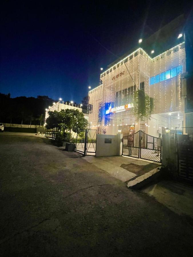 Peacock Hill Homestay ボーパール エクステリア 写真